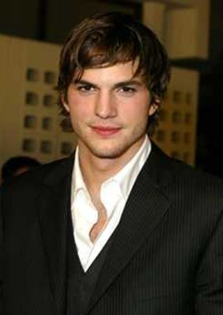 Ashton Kutcher on Ashton Kutcher   Bornfebruary 7  1978   Best Known As Ashton Kutcher
